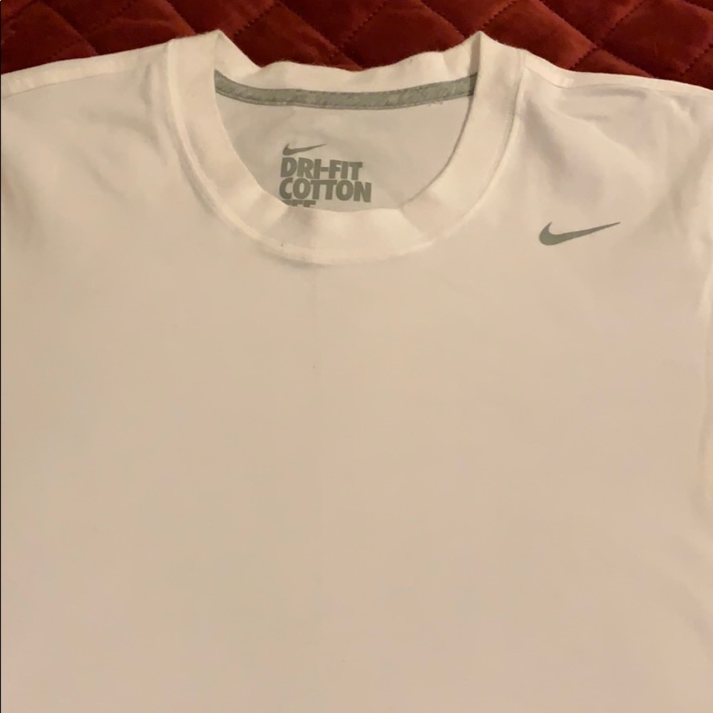Women’s Nike Dri-Fit shirt